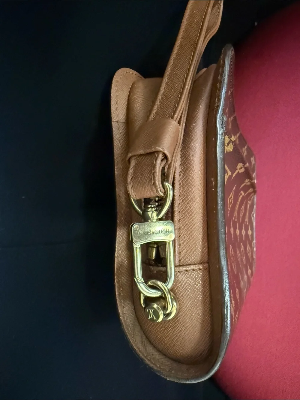 Louis Vuitton Authenticated 1997 Pochette Orsay